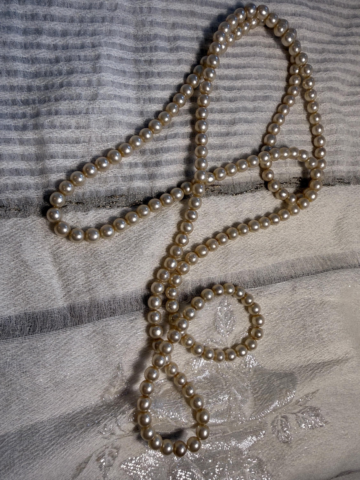 Vintage Long Faux Pearl Necklace Cream Glass Pearl Beads 1950s 1960s Jewellery