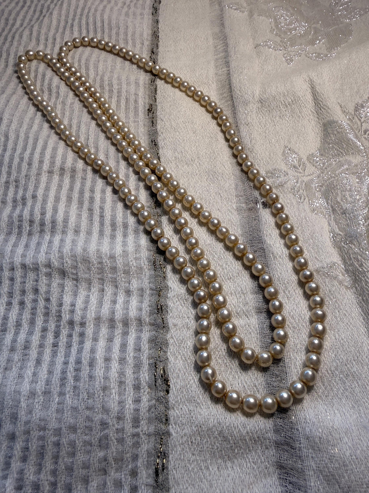 Vintage Long Faux Pearl Necklace Cream Glass Pearl Beads 1950s 1960s Jewellery