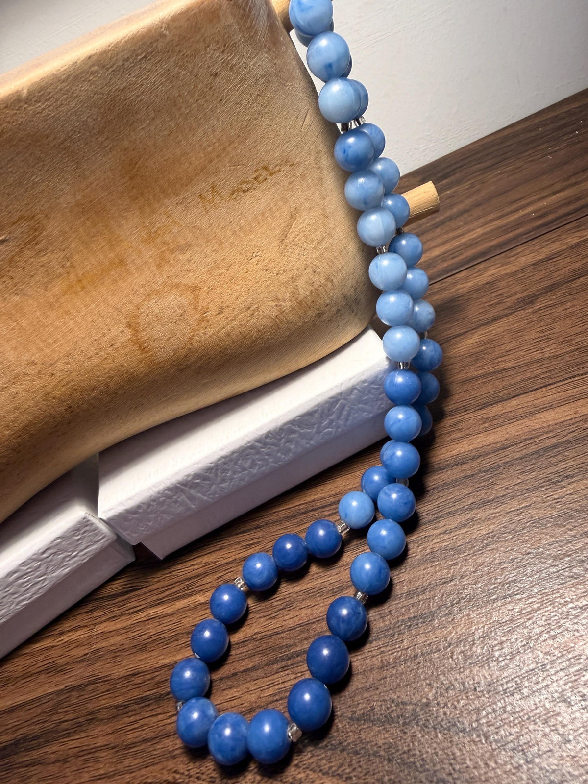 1950s Vintage Blue Marbled plastic Bead Necklace – Cornflower Blue Ombré Beads, Mid-Century Statement Jewellery