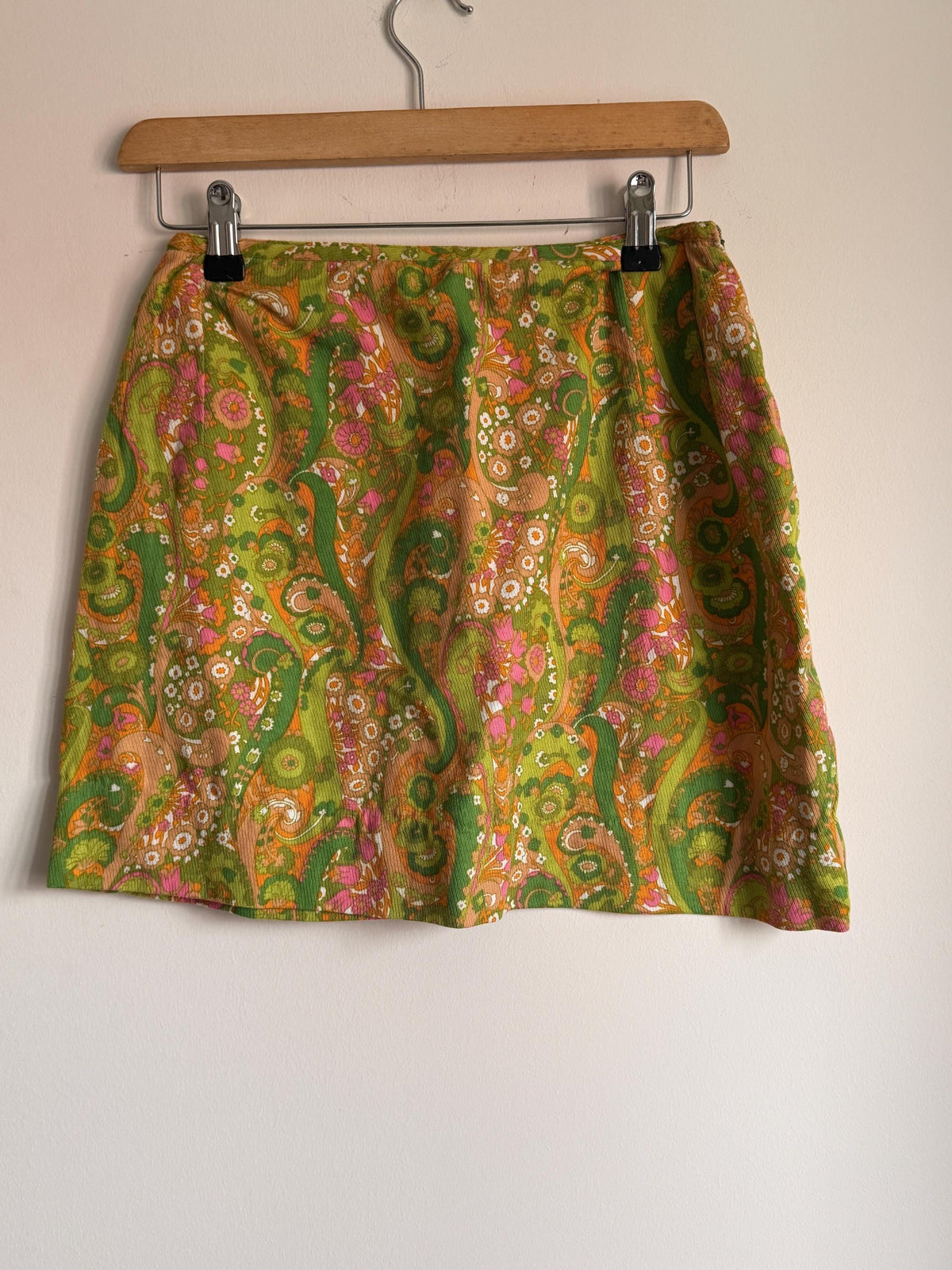 1960s Green Paisley Mini Skirt, Fine Corduroy A-Line Skirt, Pink Orange Psychedelic Print, Vintage Mod Go-Go Skirt