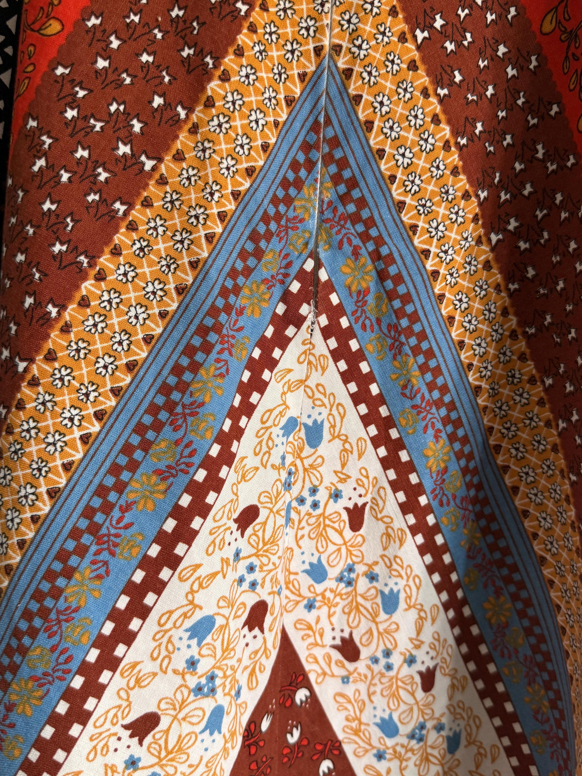 1970s Border Print Midi Skirt, Brown Red Blue Folk Floral Skirt, High Waist A-Line Skirt with Belt, Vintage Boho Festival Clothing