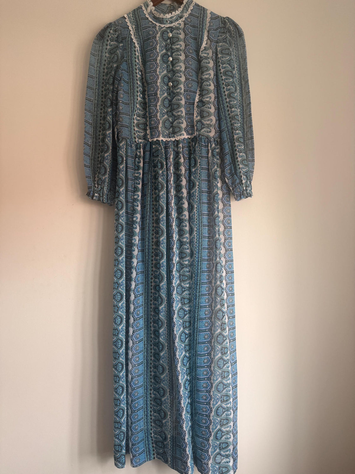 Vintage 1970s Blue Paisley Maxi Dress – Dacron Prairie Dress, Lace Trim High Neck, Cottagecore Folk Dress