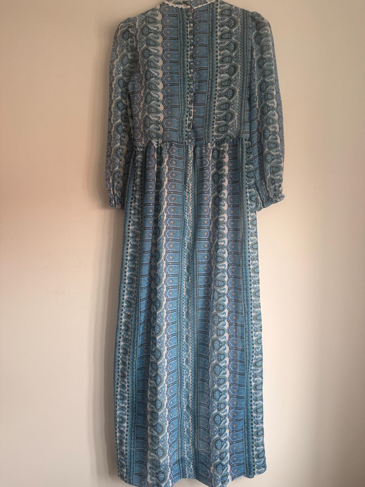 Vintage 1970s Blue Paisley Maxi Dress – Dacron Prairie Dress, Lace Trim High Neck, Cottagecore Folk Dress