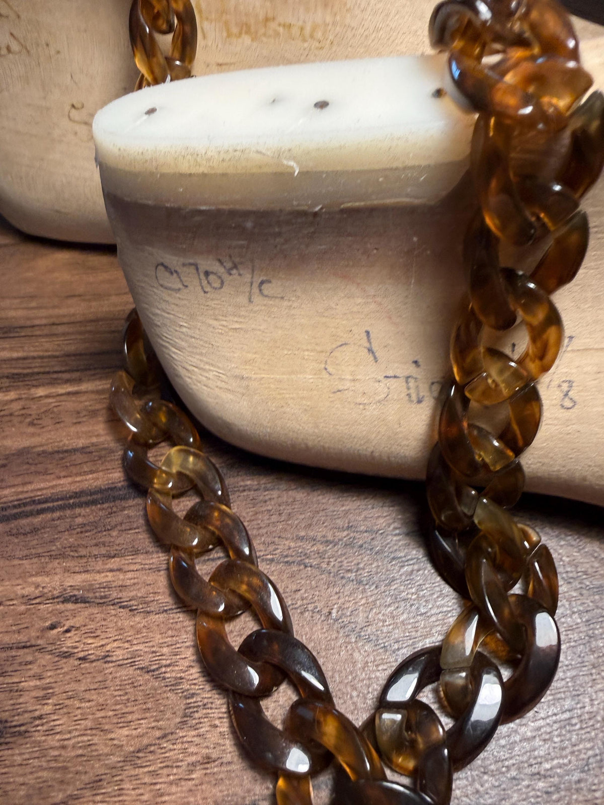 Vintage Faux Tortoiseshell Chain Link Necklace | Long Amber Brown Plastic Statement Jewellery