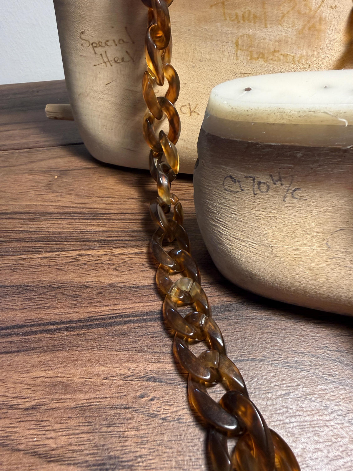 Vintage Faux Tortoiseshell Chain Link Necklace | Long Amber Brown Plastic Statement Jewellery