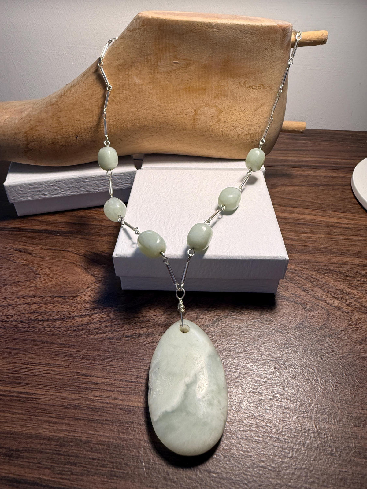 Vintage 1970s Pale Green Stone Necklace and Ring Set – Large Pendant, Silver Tone Links, Boho Statement Jewellery