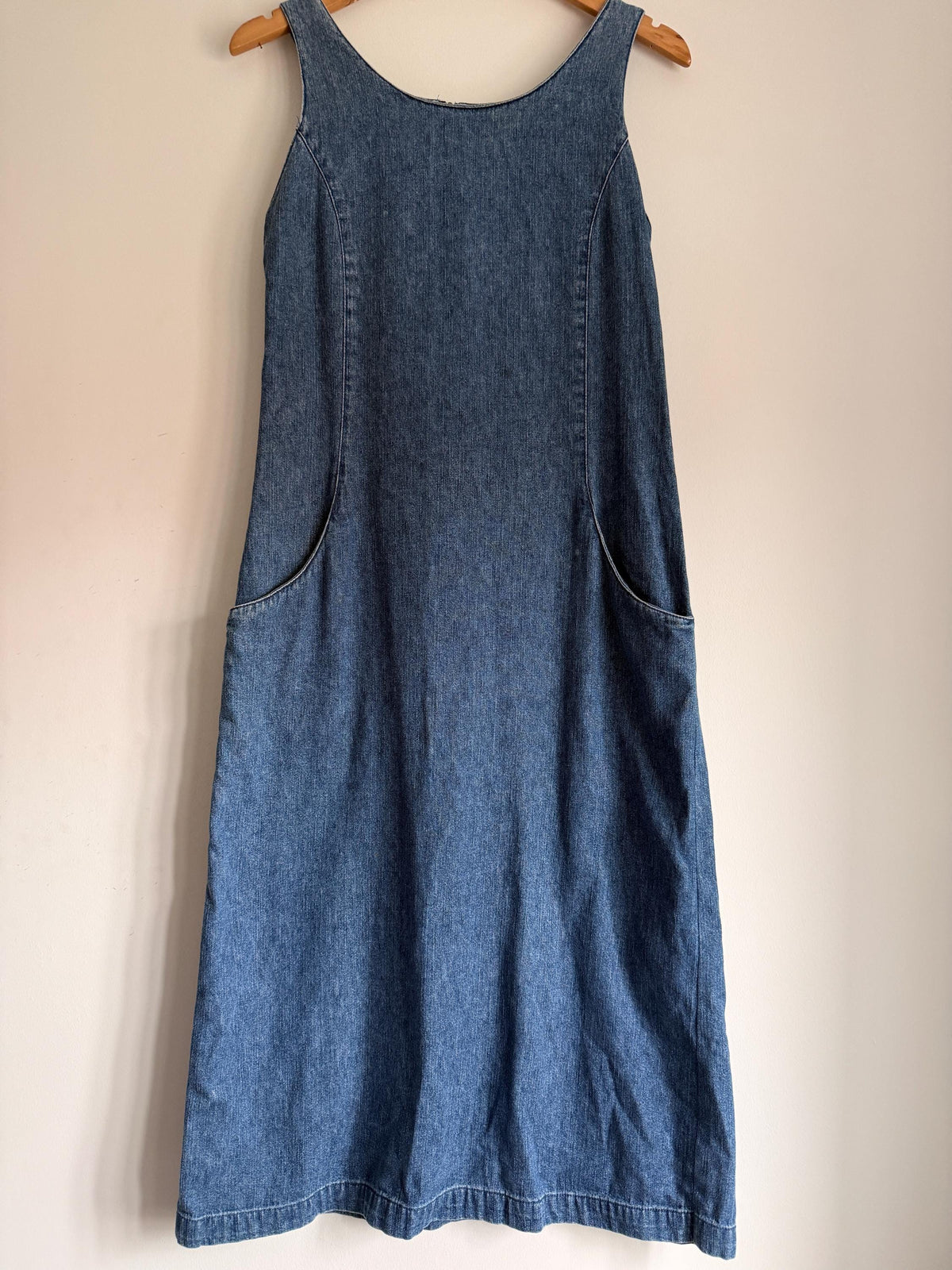 Vintage 1990s Blue Denim Maxi Dress – Sleeveless Pinafore Dress with Large Pockets