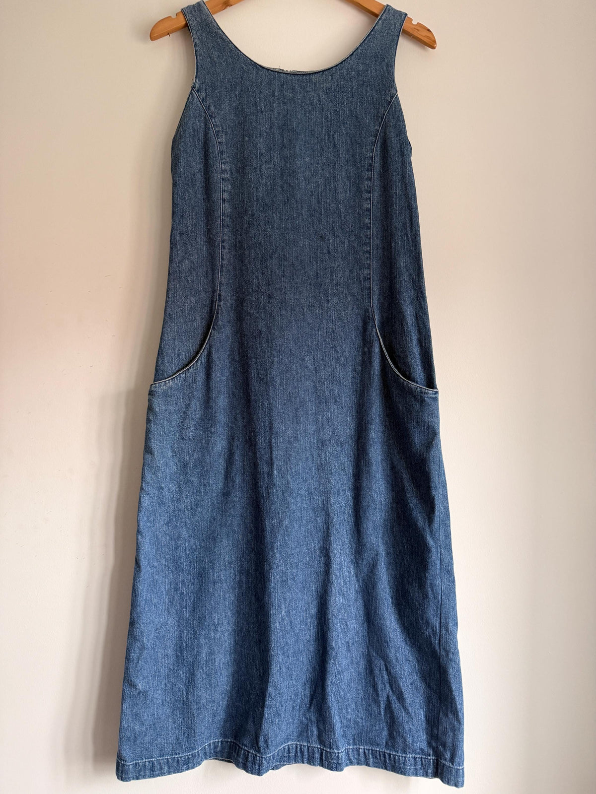 Vintage 1990s Blue Denim Maxi Dress – Sleeveless Pinafore Dress with Large Pockets