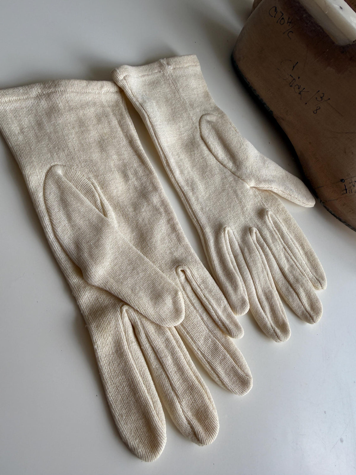Vintage Cream Fabric Gloves with Decorative Stitching XS Extra Small