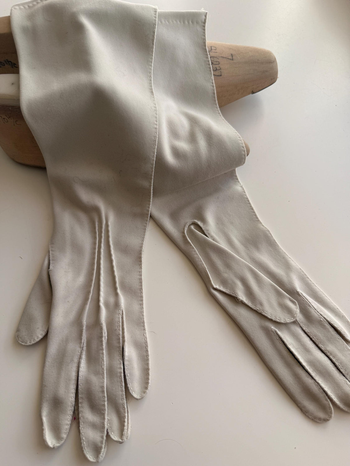 Vintage Light Grey Fabric Gauntlet Gloves with Three Stitched Lines
