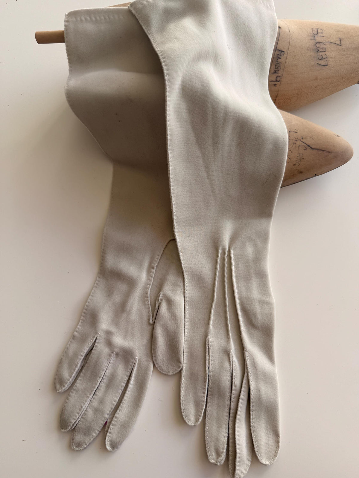 Vintage Light Grey Fabric Gauntlet Gloves with Three Stitched Lines