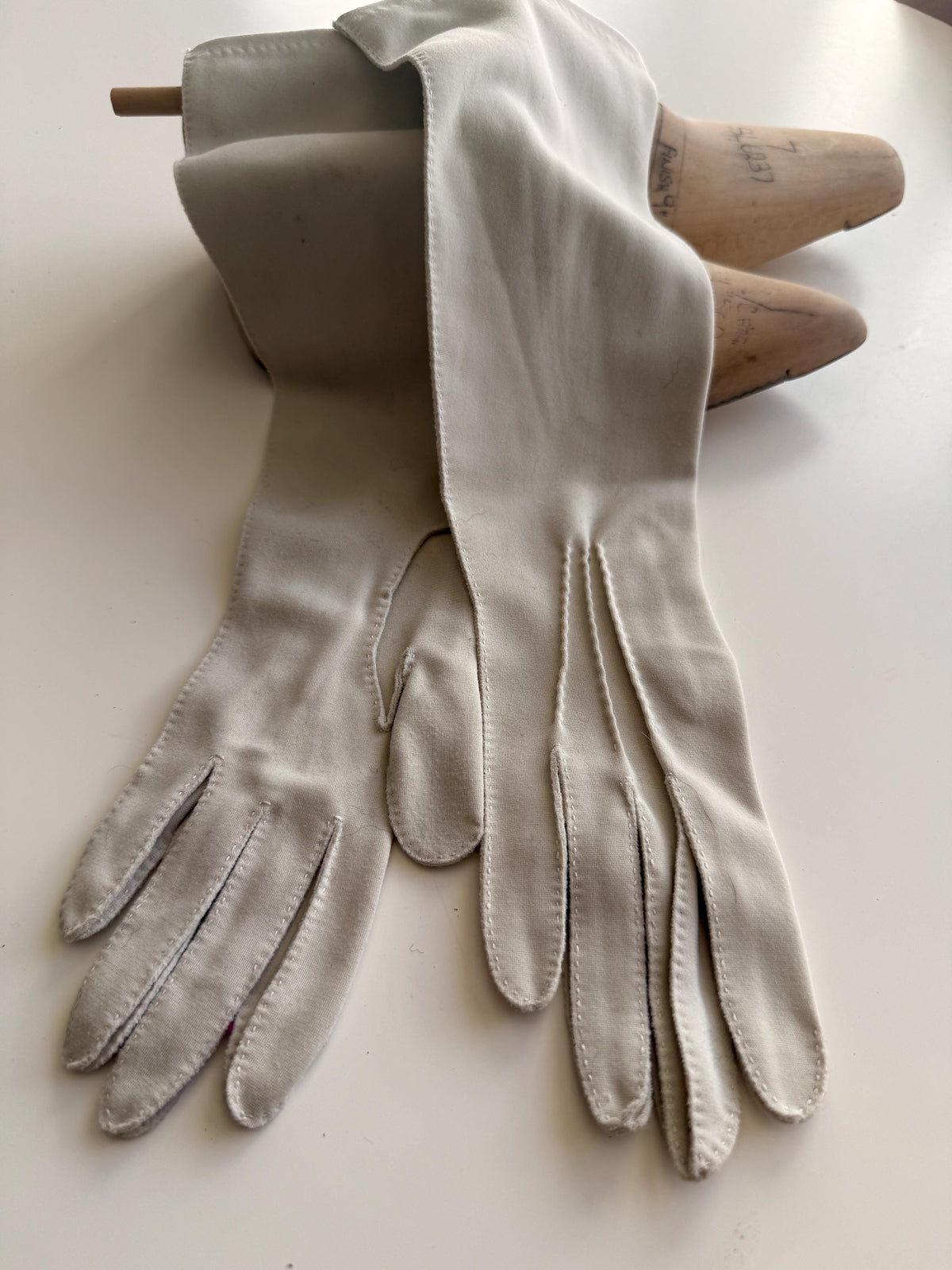 Vintage Light Grey Fabric Gauntlet Gloves with Three Stitched Lines