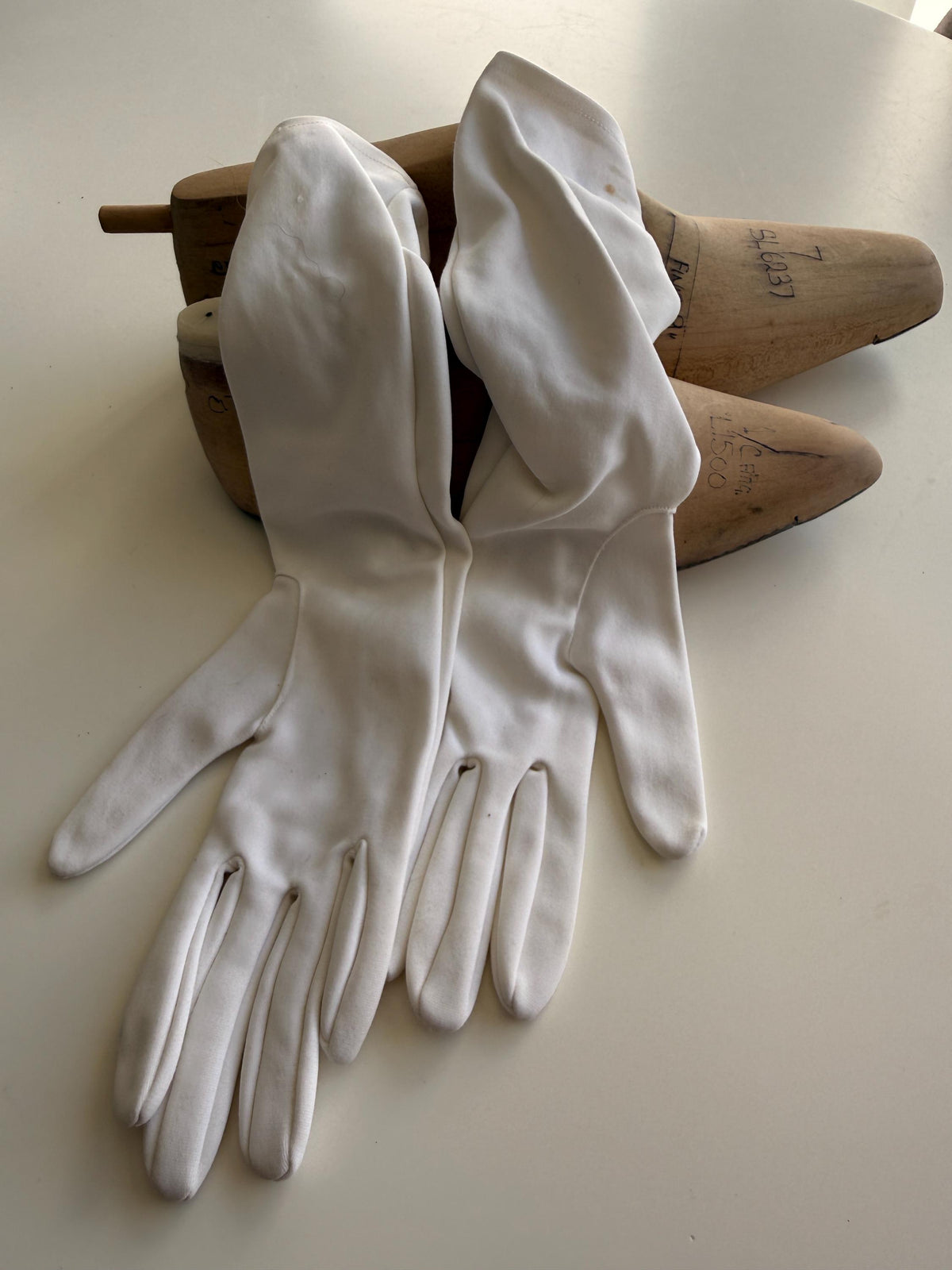 Vintage Ivory Fabric Gloves with Gathered Wrist Detail