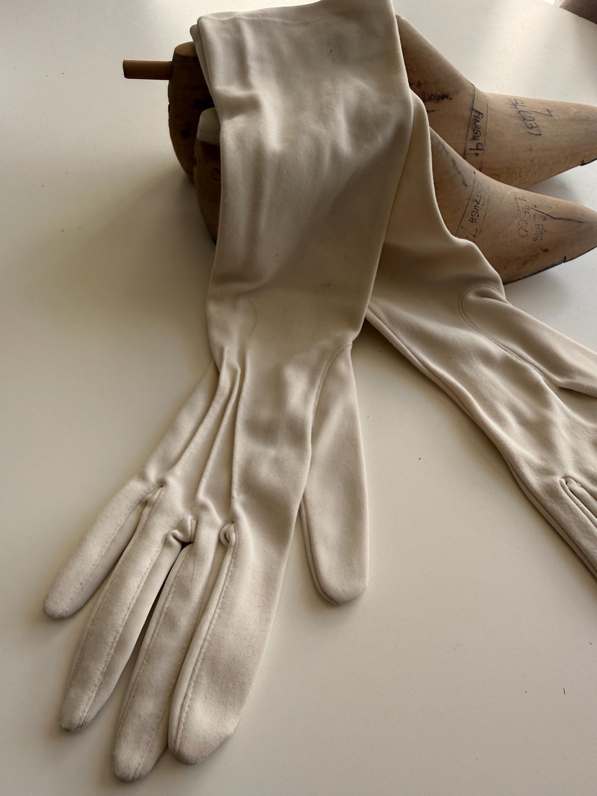 Vintage Long Cream Fabric Gloves for Evening and Bridal Wear