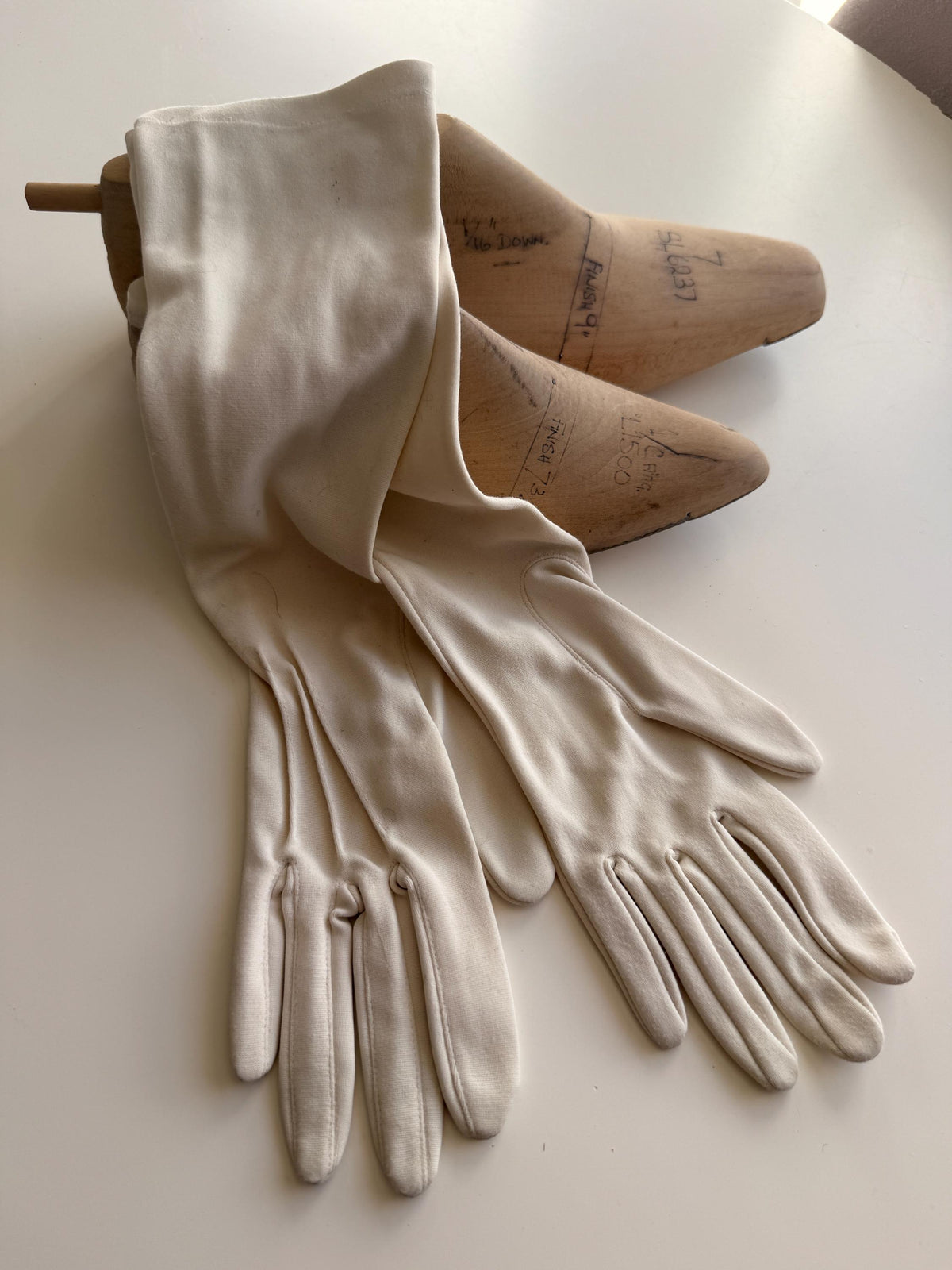 Vintage Long Cream Fabric Gloves for Evening and Bridal Wear