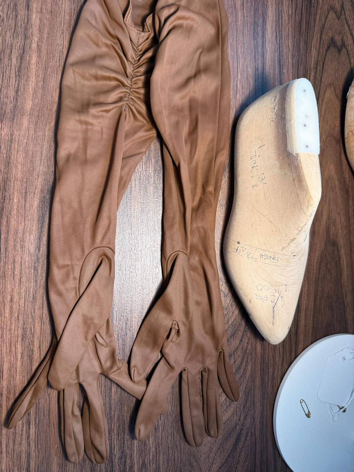 Vintage Brown Long Evening Gloves with Ruched Cuffs | Opera Gloves