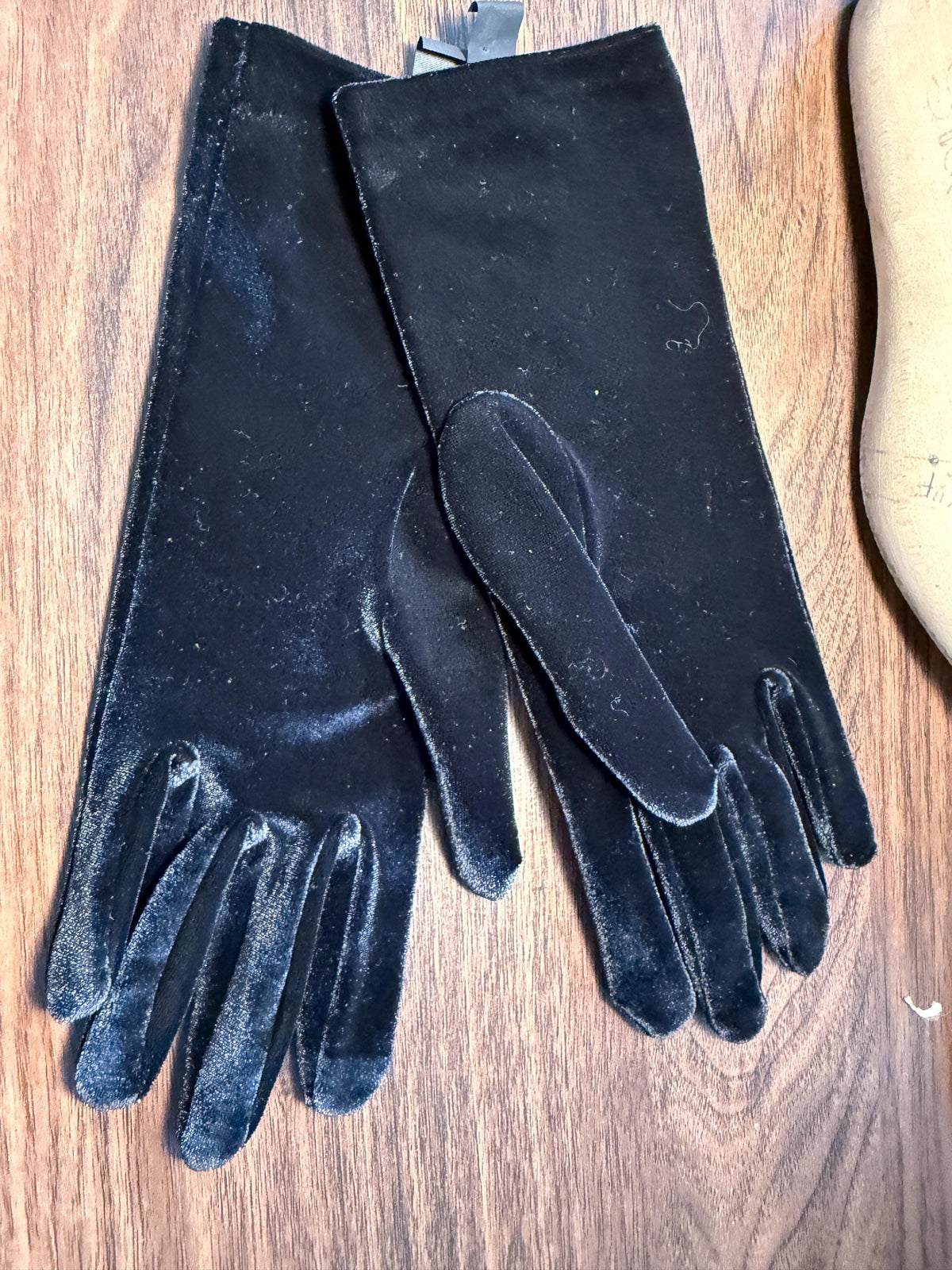 Vintage Black Velvet Gloves with Beaded Floral Design | Evening Gloves