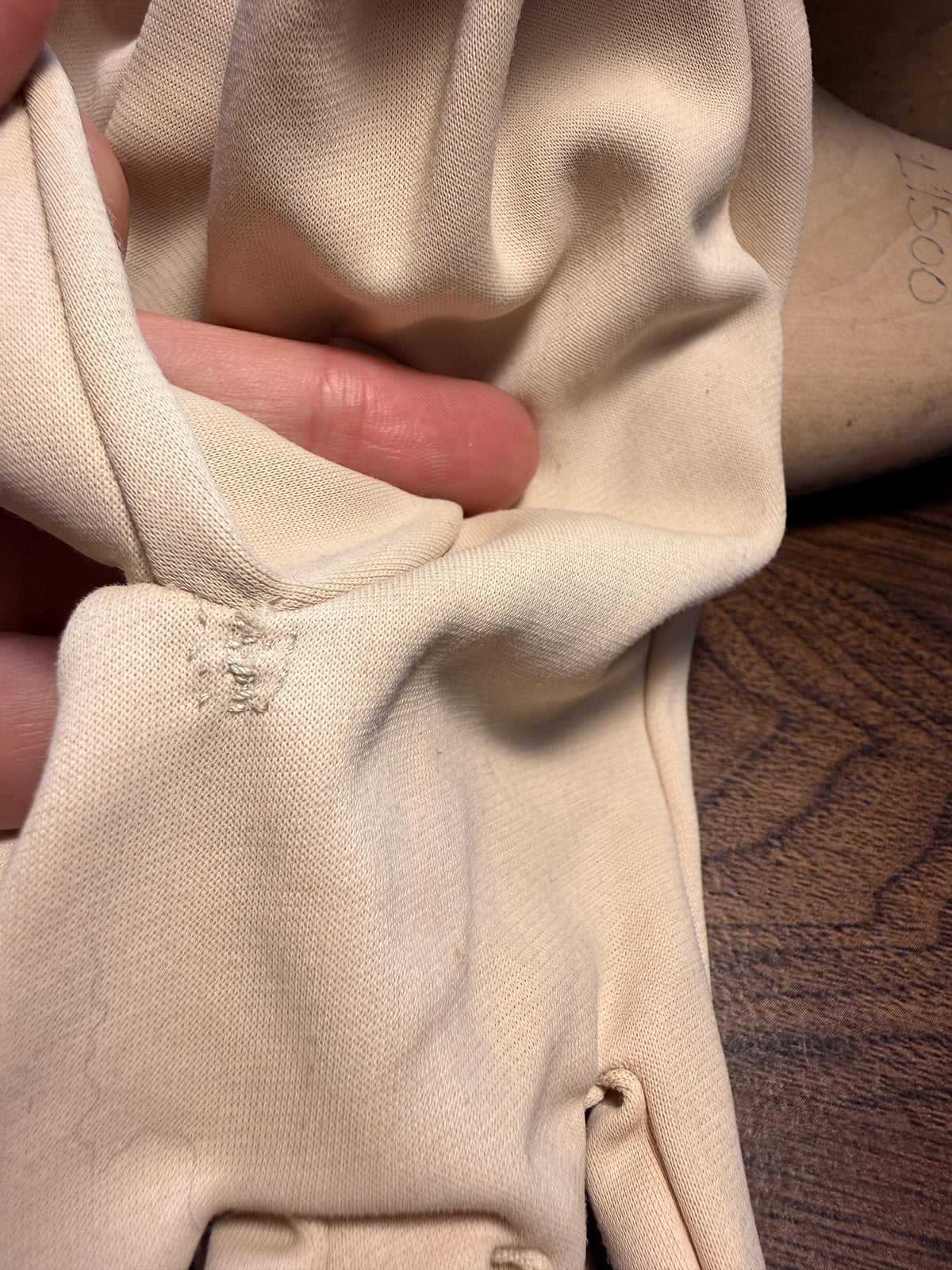 Vintage Cream Long Gloves with Ruched Cuffs | Ivory Evening Gloves