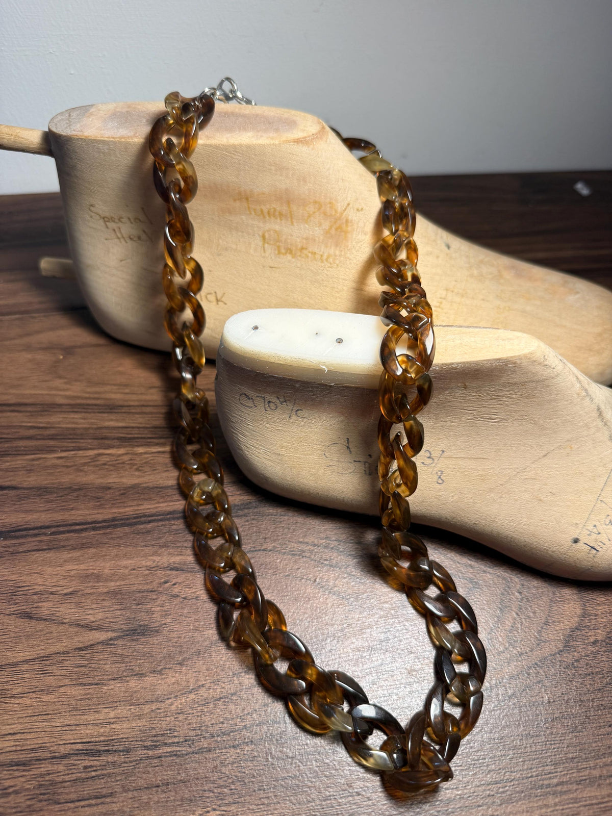 Vintage Faux Tortoiseshell Chain Link Necklace | Long Amber Brown Plastic Statement Jewellery