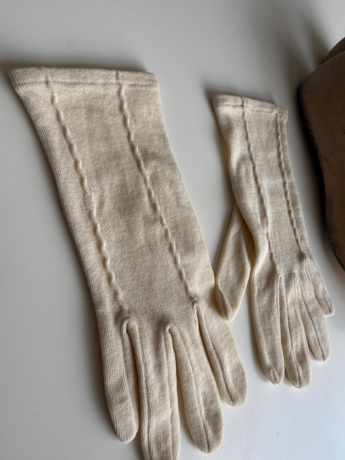 Vintage Cream Fabric Gloves with Decorative Stitching XS Extra Small