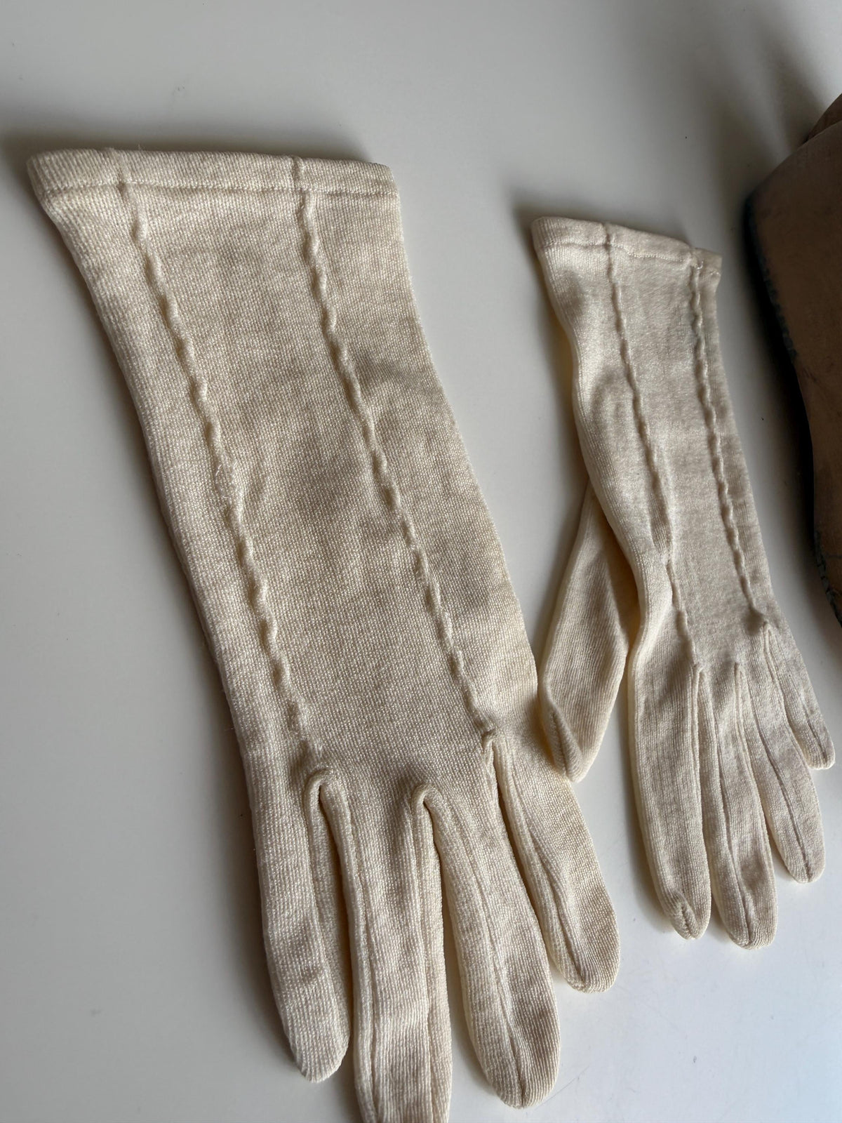 Vintage Cream Fabric Gloves with Decorative Stitching XS Extra Small