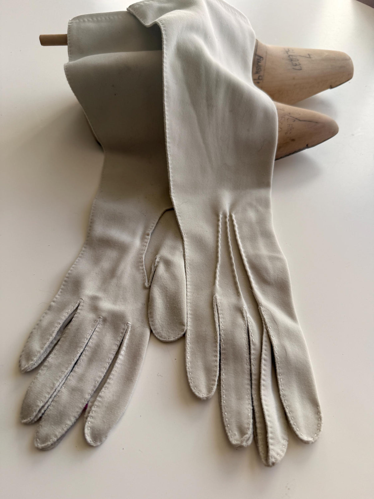 Vintage Light Grey Fabric Gauntlet Gloves with Three Stitched Lines
