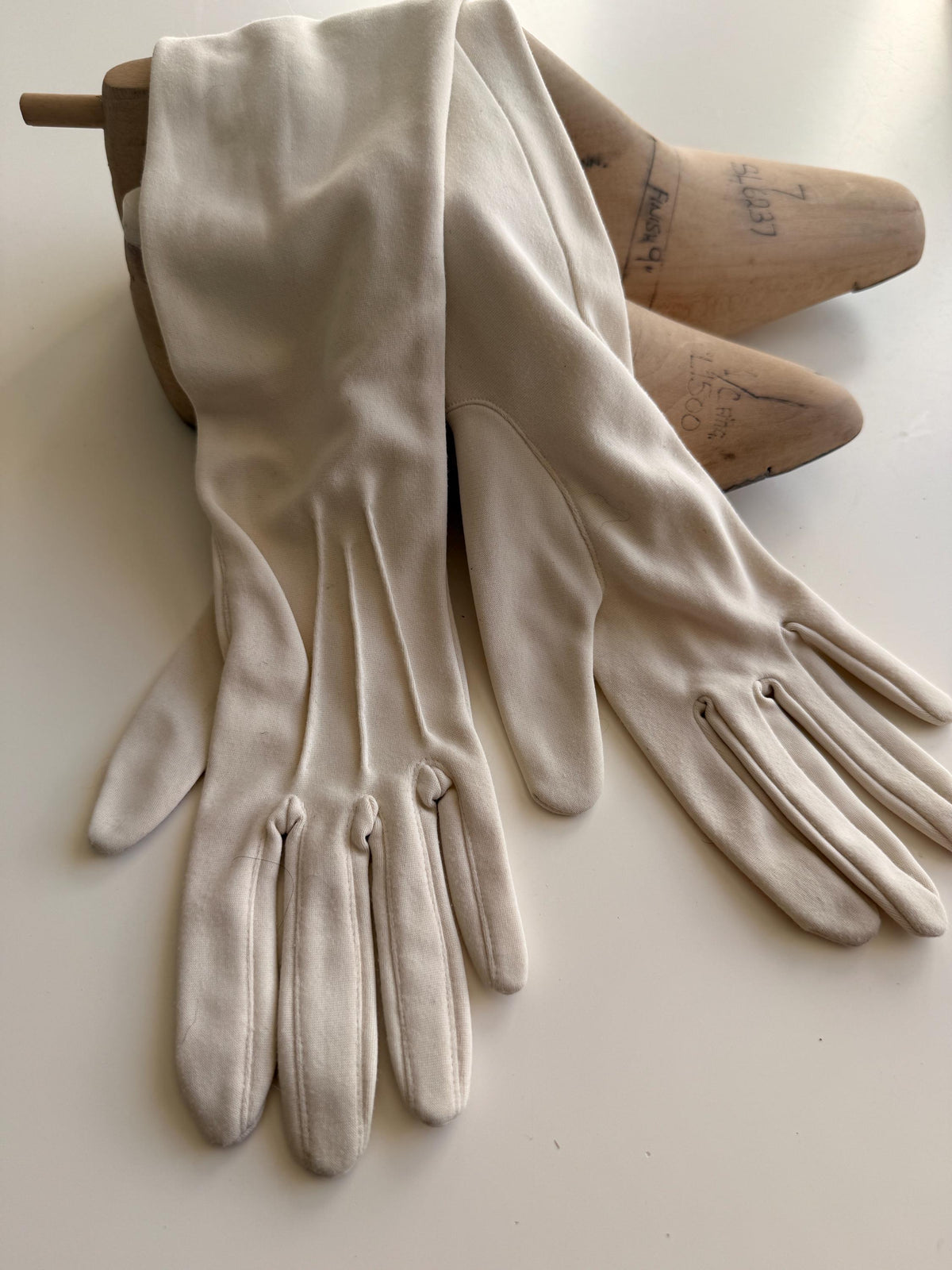 Vintage Long Cream Fabric Gloves for Evening and Bridal Wear