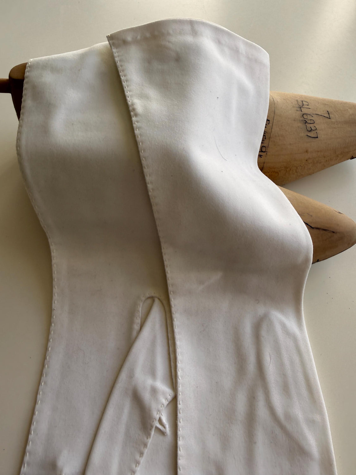 Vintage White Long Gloves with Stitched Edging and Neyret Packaging
