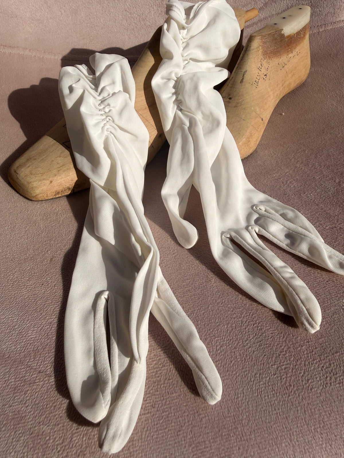 Vintage White Long Ruched Fabric Gloves – Gathered Cuffs, Bridal Evening Accessories