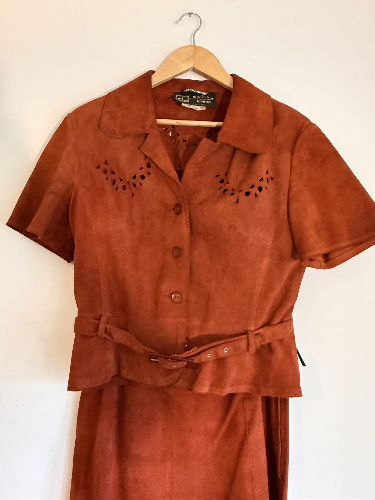 Vintage 1970s Rust Suede Skirt Suit, Cutwork Detail Belted Short Sleeve Jacket Flared Two Piece Made in England Labelled UK 16, Boho Outfit