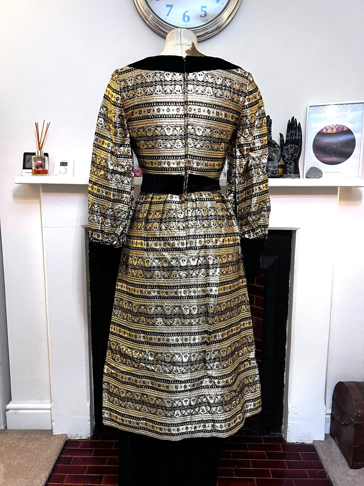 Jean Varon John Bates 1960s Brocade Tunic Dress & Velvet Trousers Set (UK 6-8)