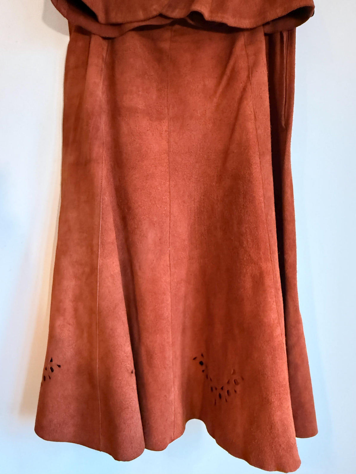 Vintage 1970s Rust Suede Skirt Suit, Cutwork Detail Belted Short Sleeve Jacket Flared Two Piece Made in England Labelled UK 16, Boho Outfit