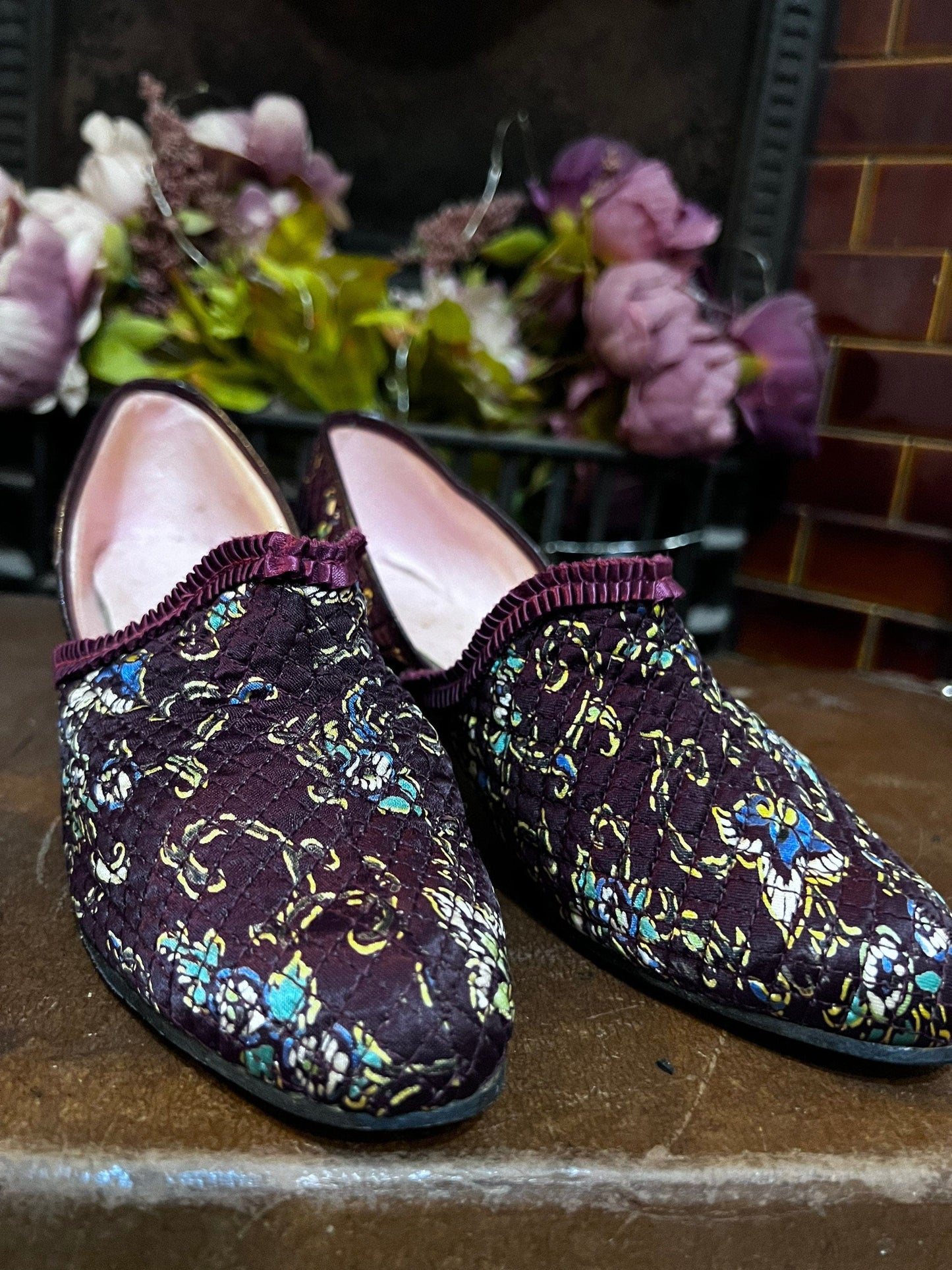 1930’s Vintage Slipper Shoes burgundy embroidered fabric ribbon edged Shoes UK 5 - Vintage slipper - Vintage Shoes, sandals 1930s Vintage