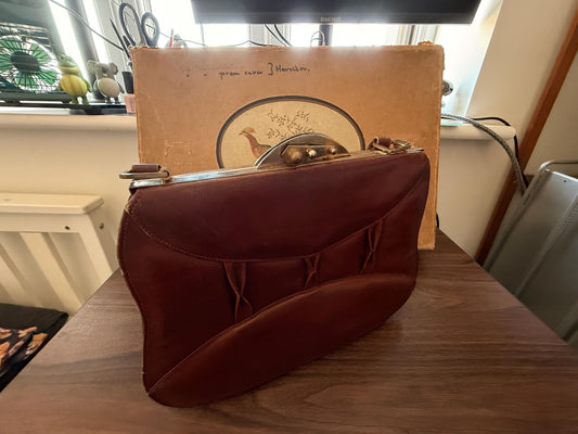 vintage red brown handbag brown ladies bag 1960s vintage bag, gold coloured clasp, 1960s leather handbag 60s brown bag, handbag