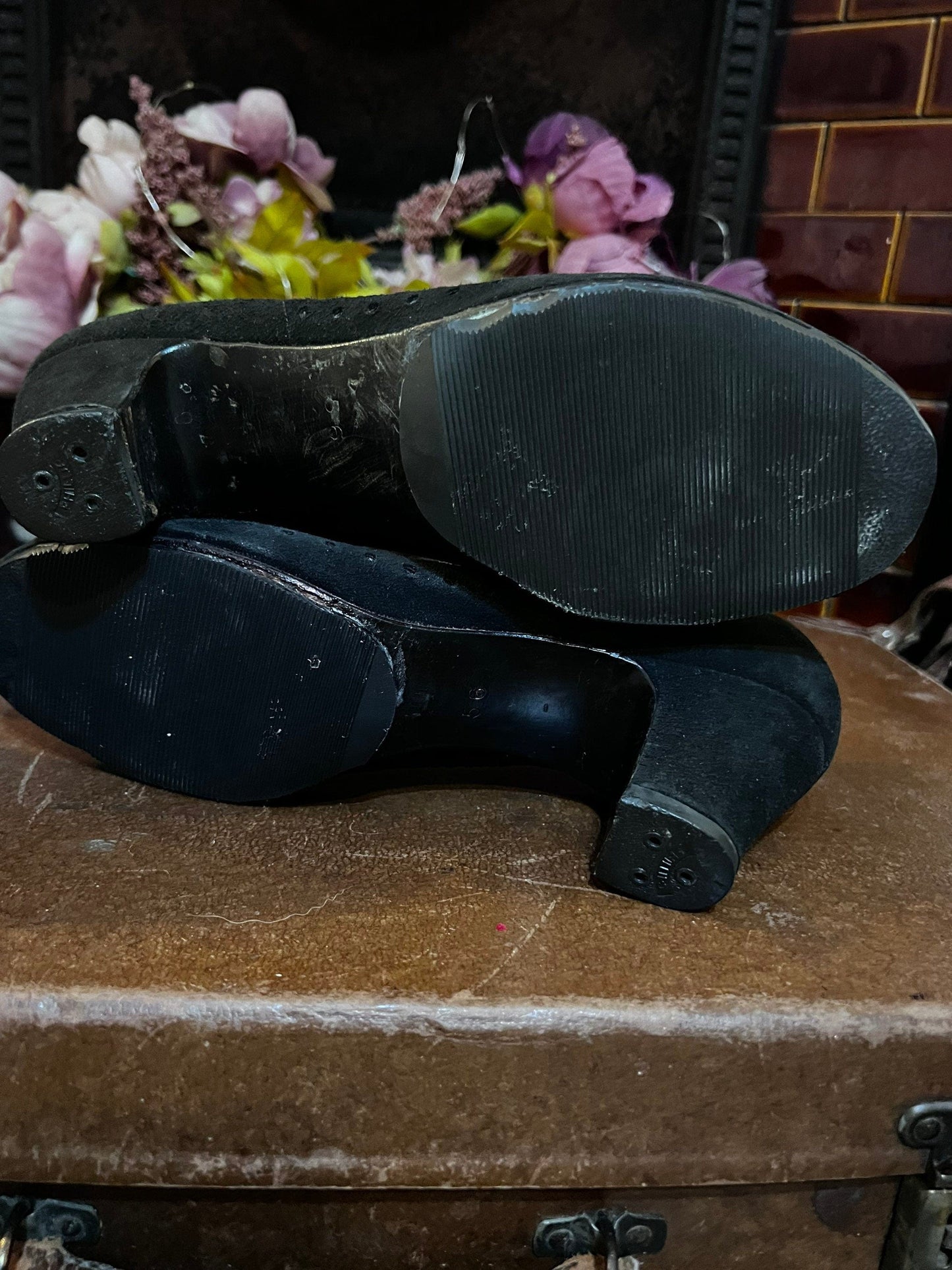 1940’s Art Deco Vintage Suede Shoes Black Suede Black Suede Slippers UK 5 - Vintage slipper - Vintage Shoes, 1930s, 1940s, Vintage Footwear