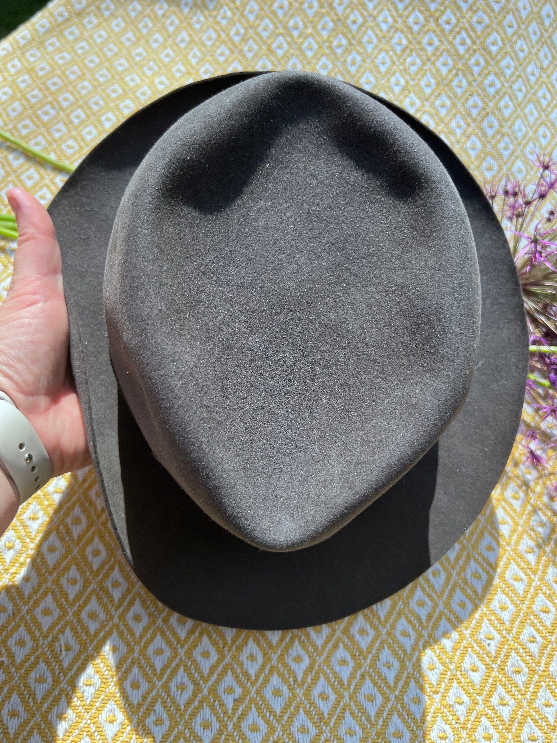1940’s Vintage Felt Fedora Semi Wide Brim Grey Grosgrain Ribbon Felt , Wartime Fashions , 1940’s Fedora Mens Hat , 1940’s Hat , Dunn & Co