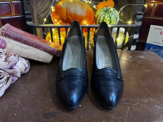 1940’s Vintage Shoes Black Suede Rayne Shoes Black Suede UK6 - Vintage stiletto - Vintage Shoes, 1940s Rayne Shoes, vintage shoes RAYNE