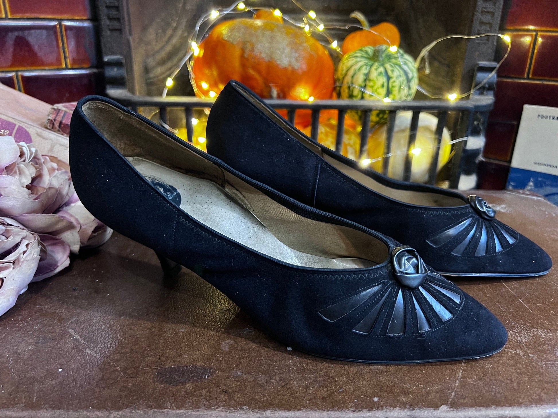 1940’s Vintage Shoes Black Suede Gold Cross Shoes Black Suede UK5.5 - Vintage stiletto - Vintage Shoes, 1940s Vintage Footwear, vintage shoe