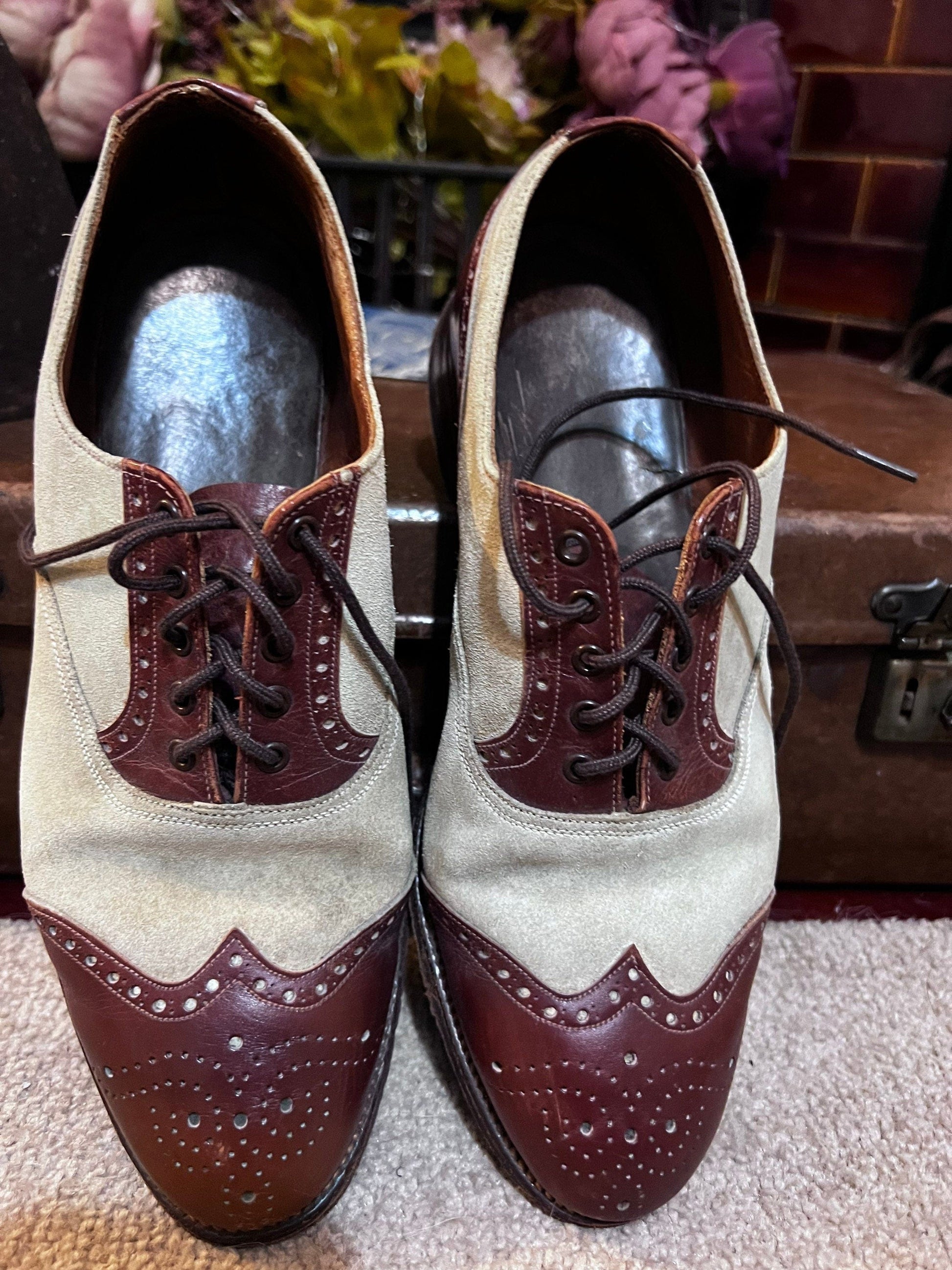 1940s 50s Vintage Shoes two tone Oxford Brown Vintage Lace up shoes Shoes UK 5 - Vintage Lace Ups - Vintage Shoes, 1940s  Leather, Brogues