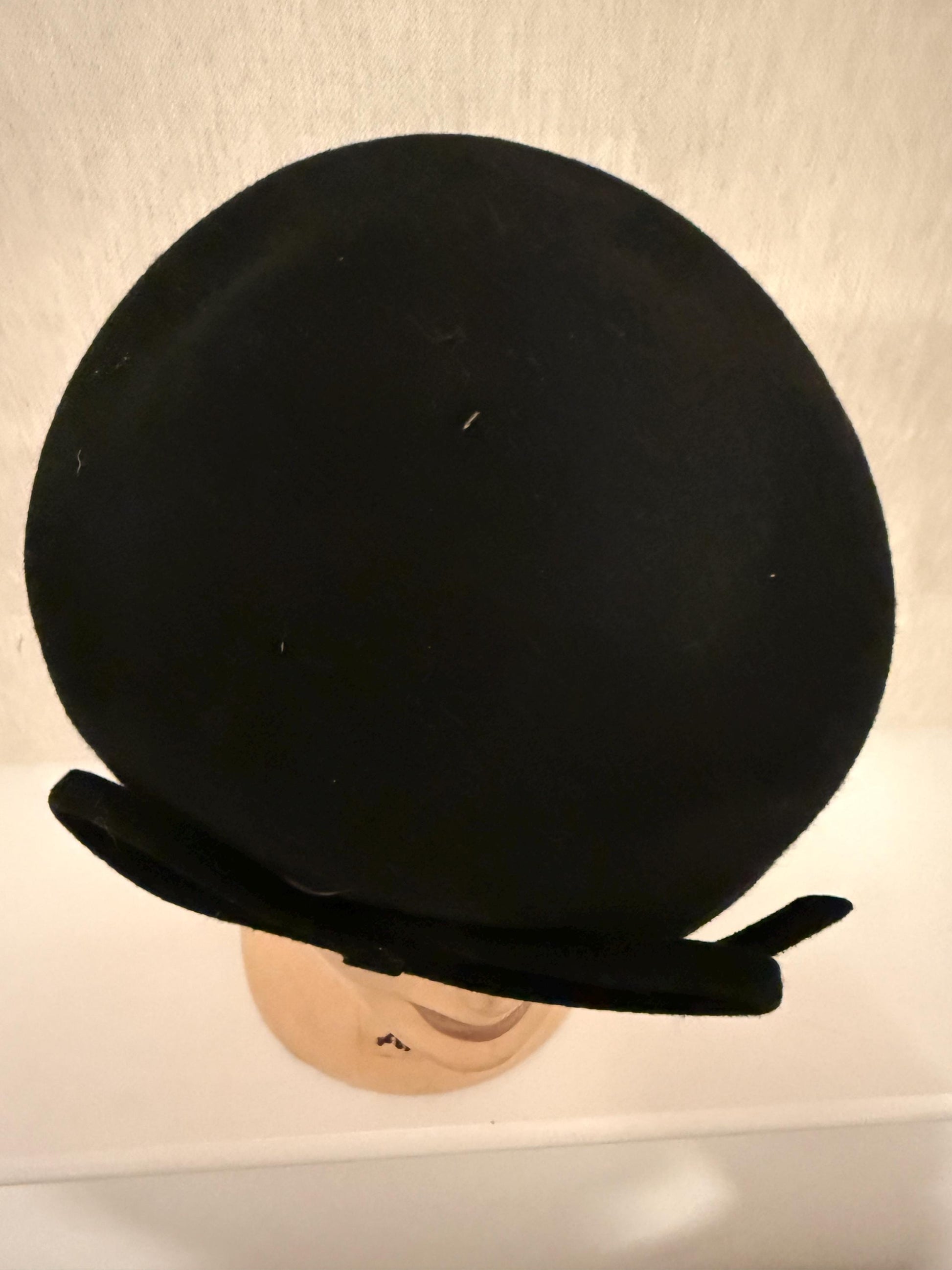 1940s Black Felt Percher Hat by Jacoll | Vintage 40s Tilt Hat | Classic Wool Cloche | WWII Era Hat | Goodwood Revival