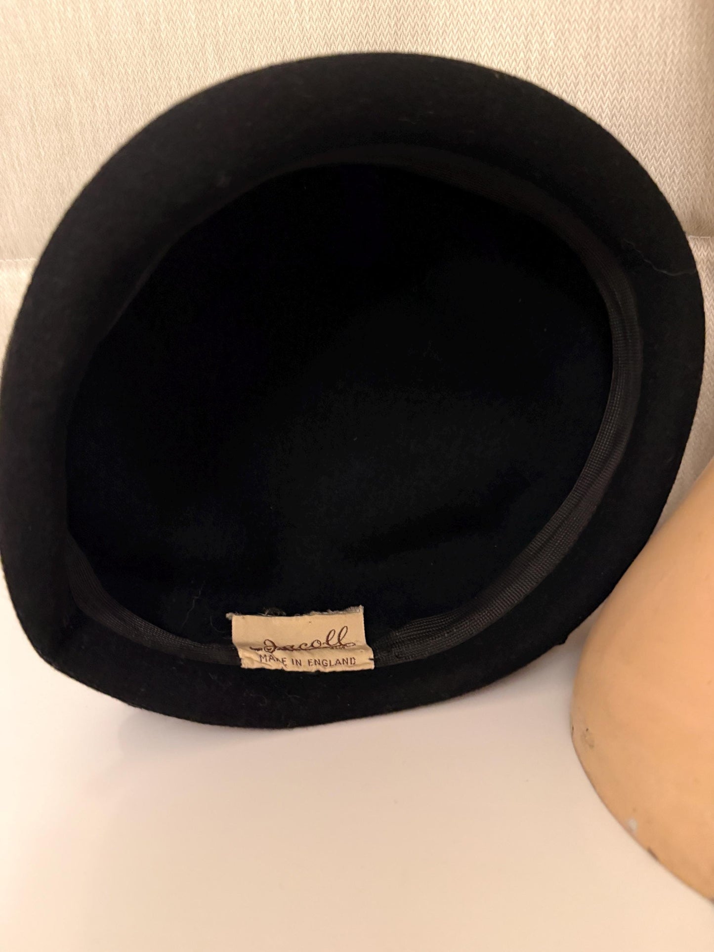 1940s Black Felt Percher Hat by Jacoll | Vintage 40s Tilt Hat | Classic Wool Cloche | WWII Era Hat | Goodwood Revival