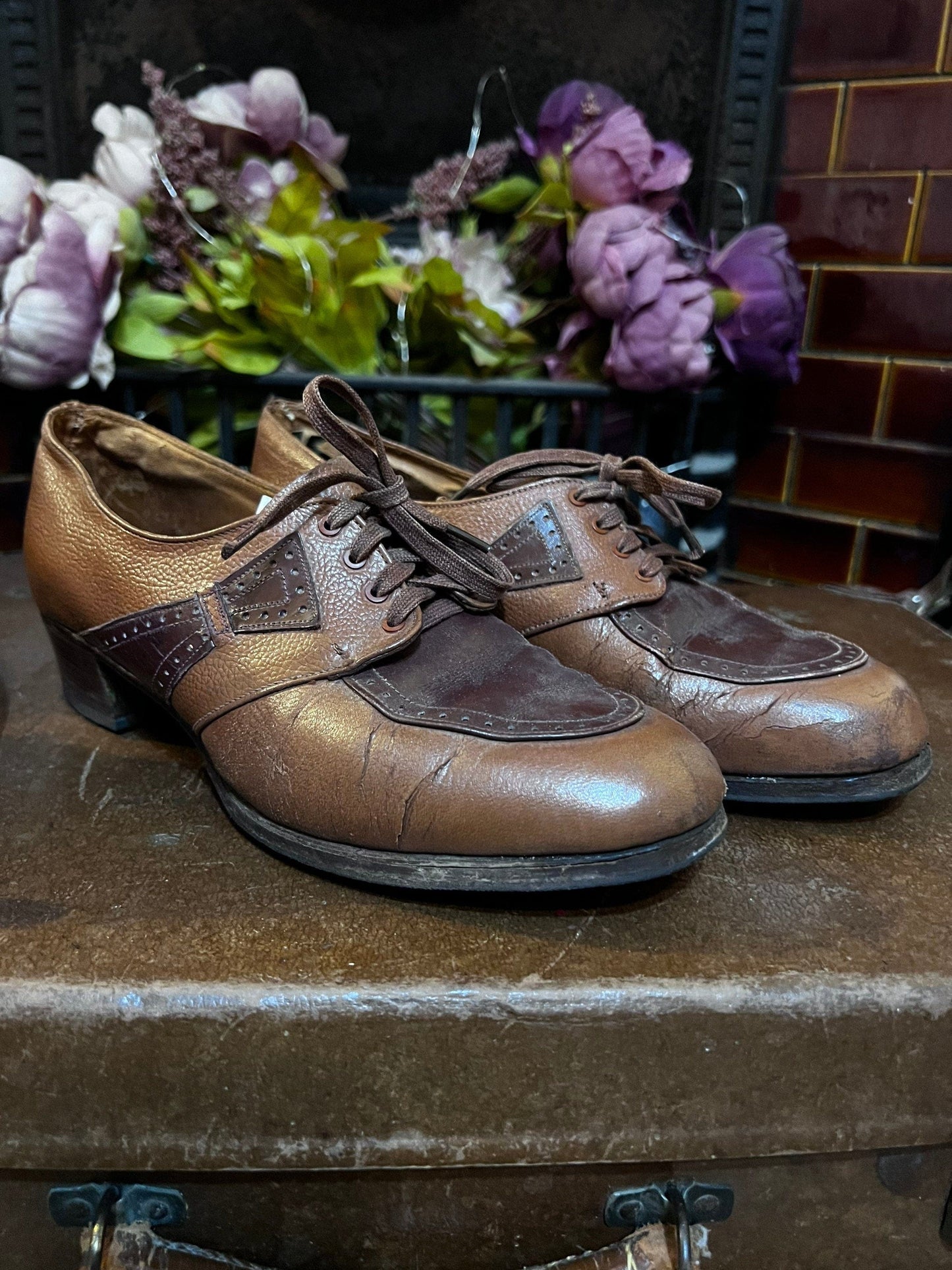1940s Vintage Shoes two tone Brown Vintage Lace up shoes Shoes UK 5 - Vintage Lace Ups - Vintage Shoes, 1940s leather  Leather, Lace Ups -