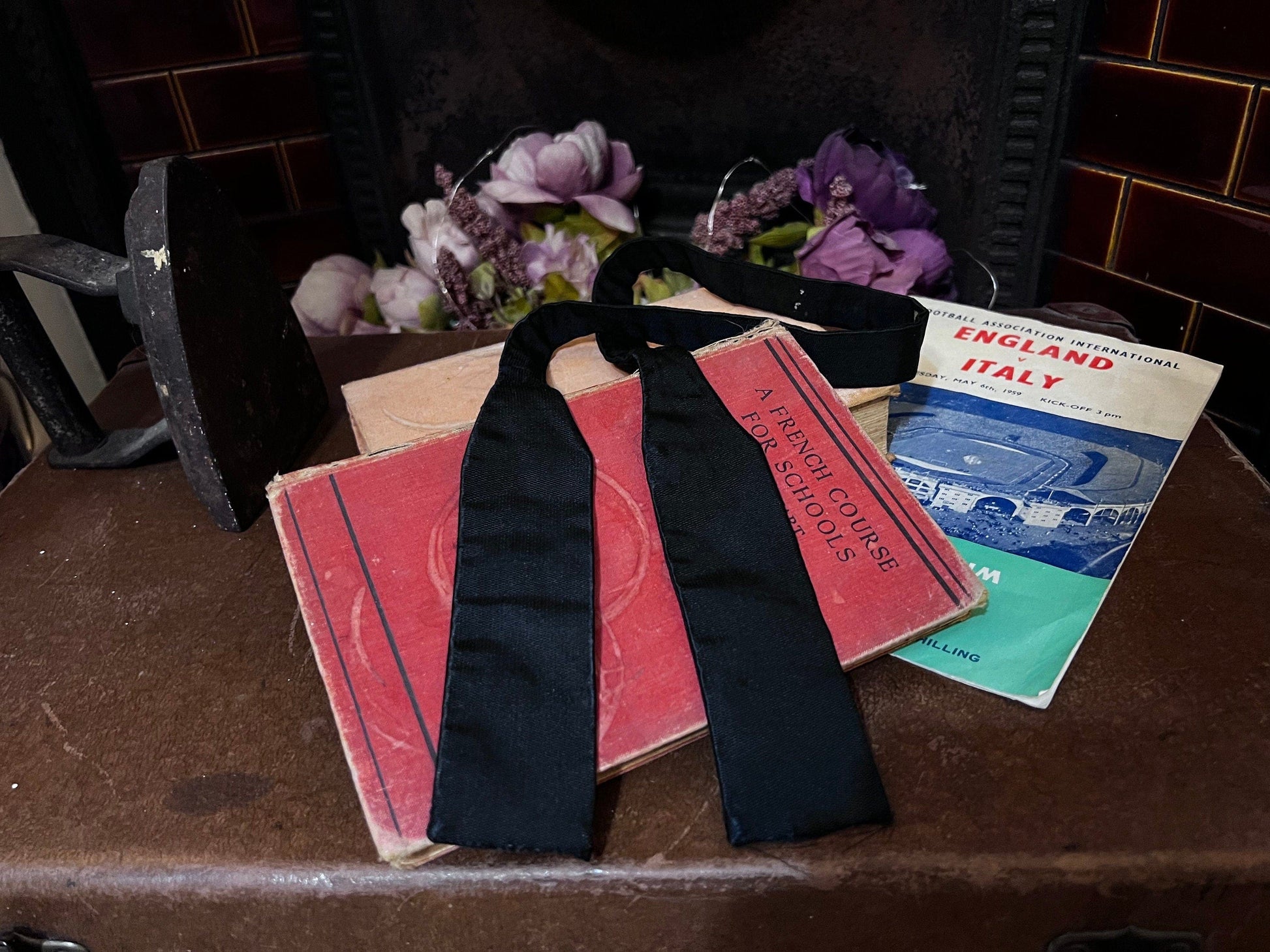 1950s 1960s Mens Vintage Black Silk Bow Necktie Tie, Black silk bow tie, Vintage Tie, Vintage Necktie, 50s  Tie, vintage neckwear, vintage