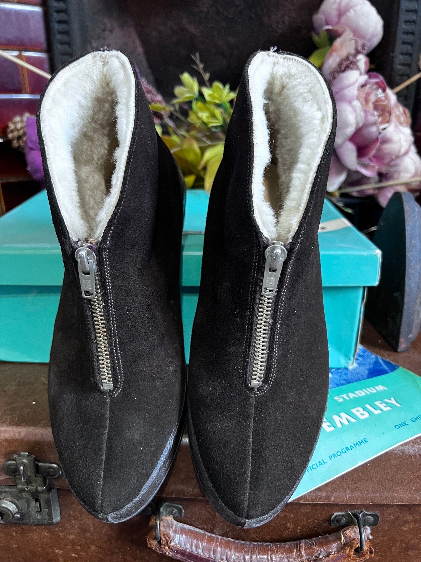1950s Clarks Igloo Brown Ankle Boots - Suede Leather / Beige Fur - UK3, vintage boots, vintage shoes, vintage footwear, vintage clarks igloo