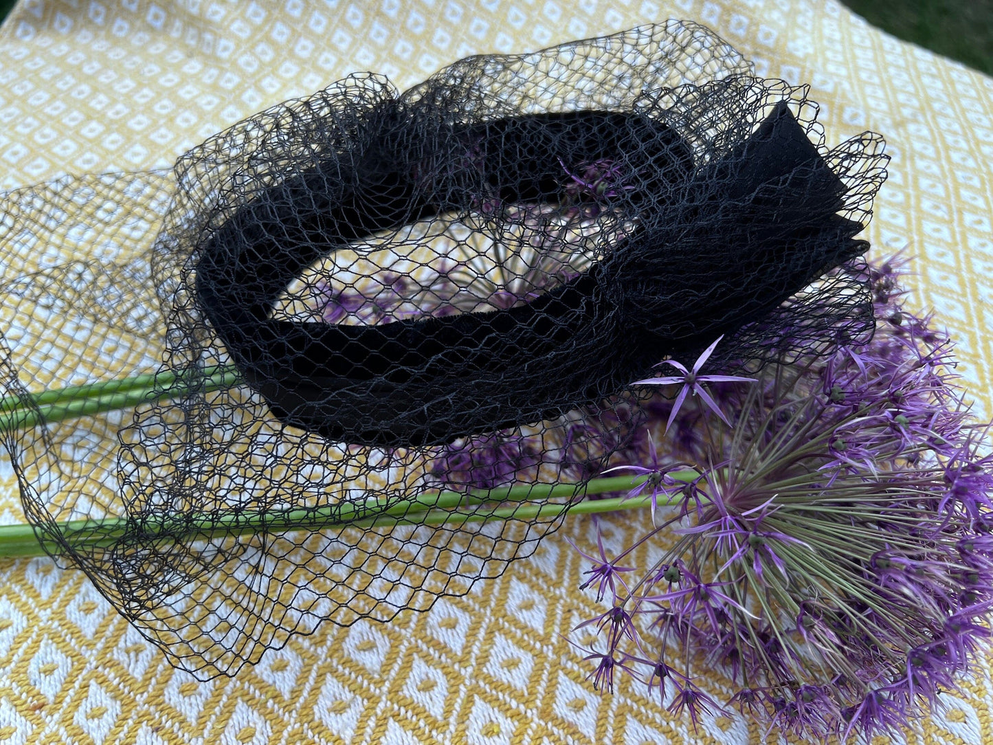 1950s Edward Mann Black Veil Band Hat,  velvet hat - 50s velvet bows ribbons and black birdcage veil
