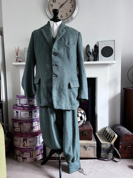 1950s Vintage Mens Harris Tweed, 3Piece Suit, Trouser, Knicker, Plus Eight, Plus Six Jacket, Waistcoat, Mens Tweed suit, Green  Harris Tweed