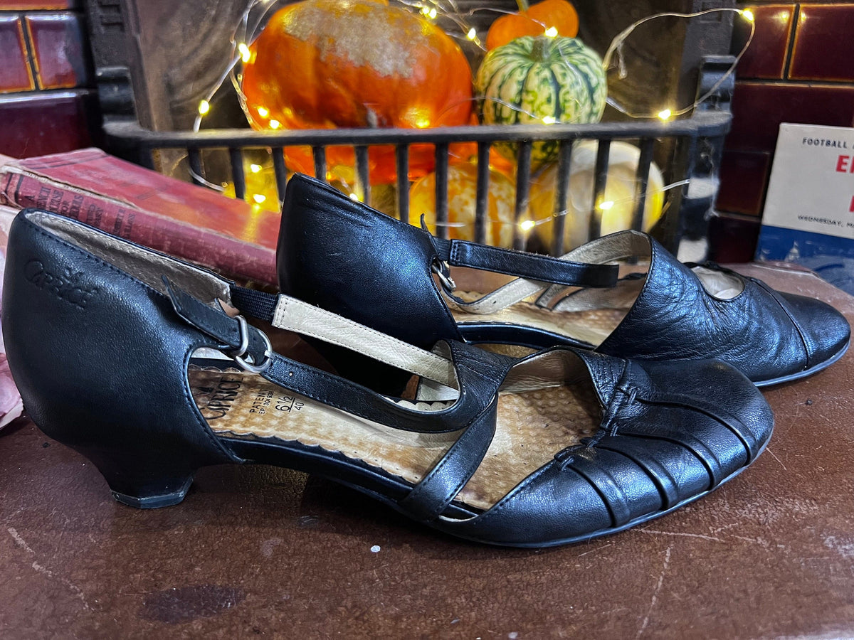 1970s Vintage Black Leather Shoes UK6.5 Vintage Mary Jane - Vintage Black Leather Shoes, 1970s synthetic sole low heel black Vintage shoes