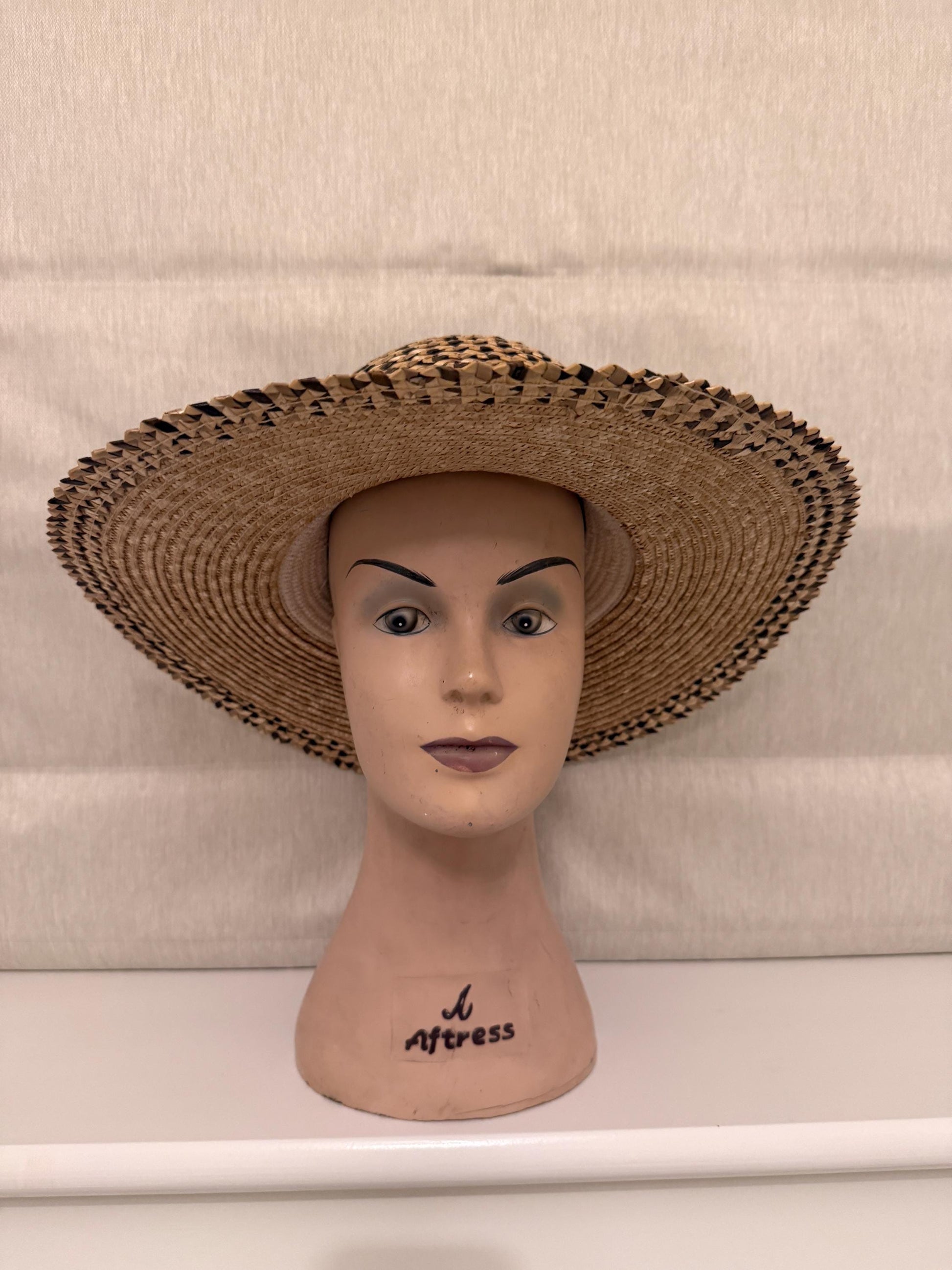 1980s Wide Brim Straw Sun Hat | 1940s Style Canopy Brim | Vintage Summer Occasion Wear