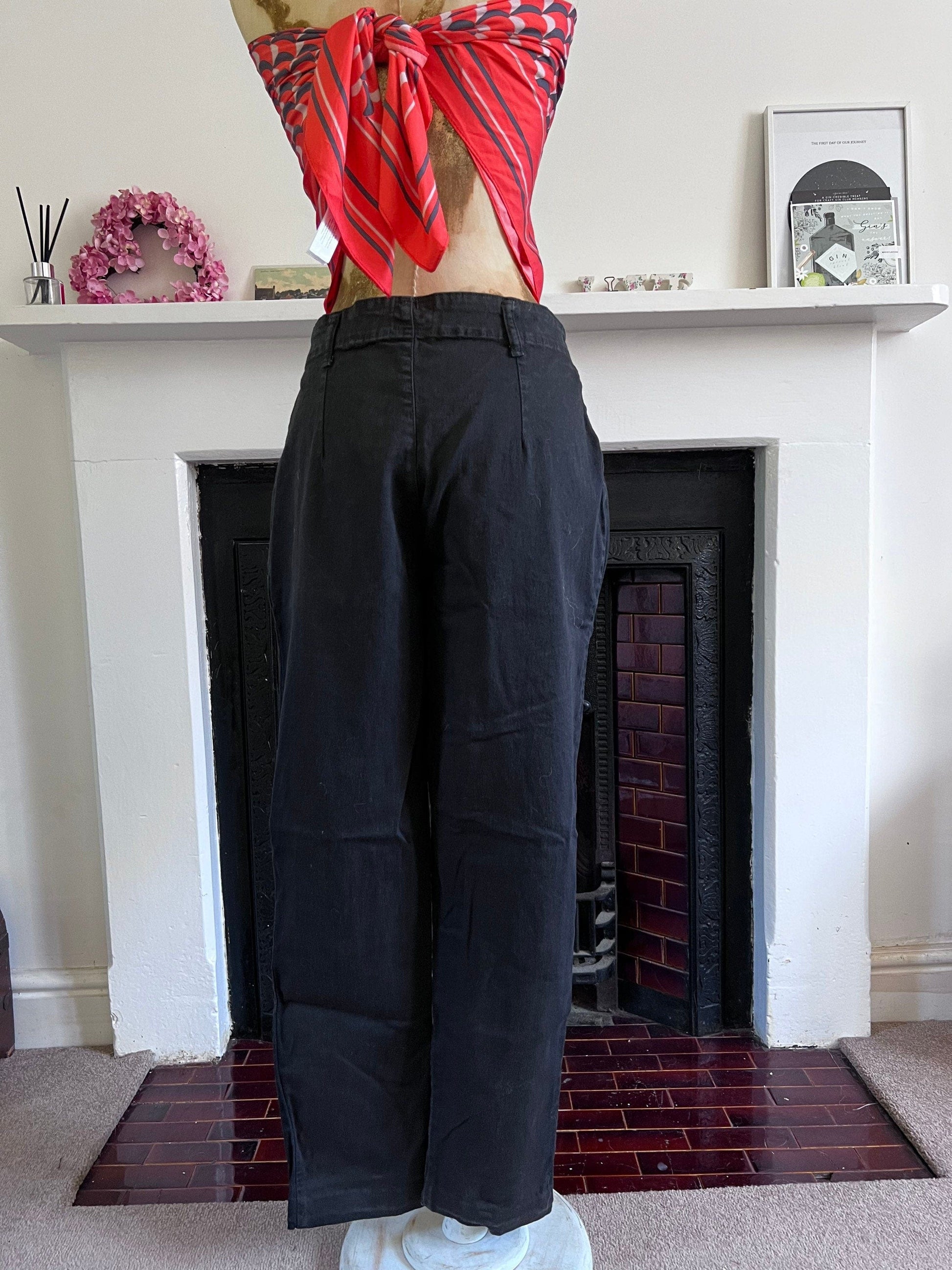 1990s Vintage mid rise black baggy wide leg zip fly jeans, UK12 waist 30”