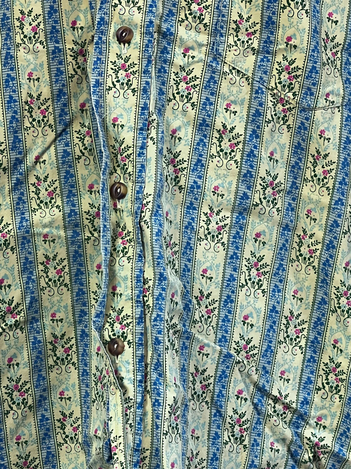 Vintage Men’s Shirt, Floral Shirt, A Cause Des Garçons 90s Vintage Short Sleeve Shirt, Men’s Vintage Shirt, XL and 16.5” A Cause Des Garçon